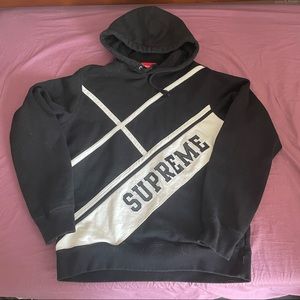 COPY - Supreme Black/White Hoodie